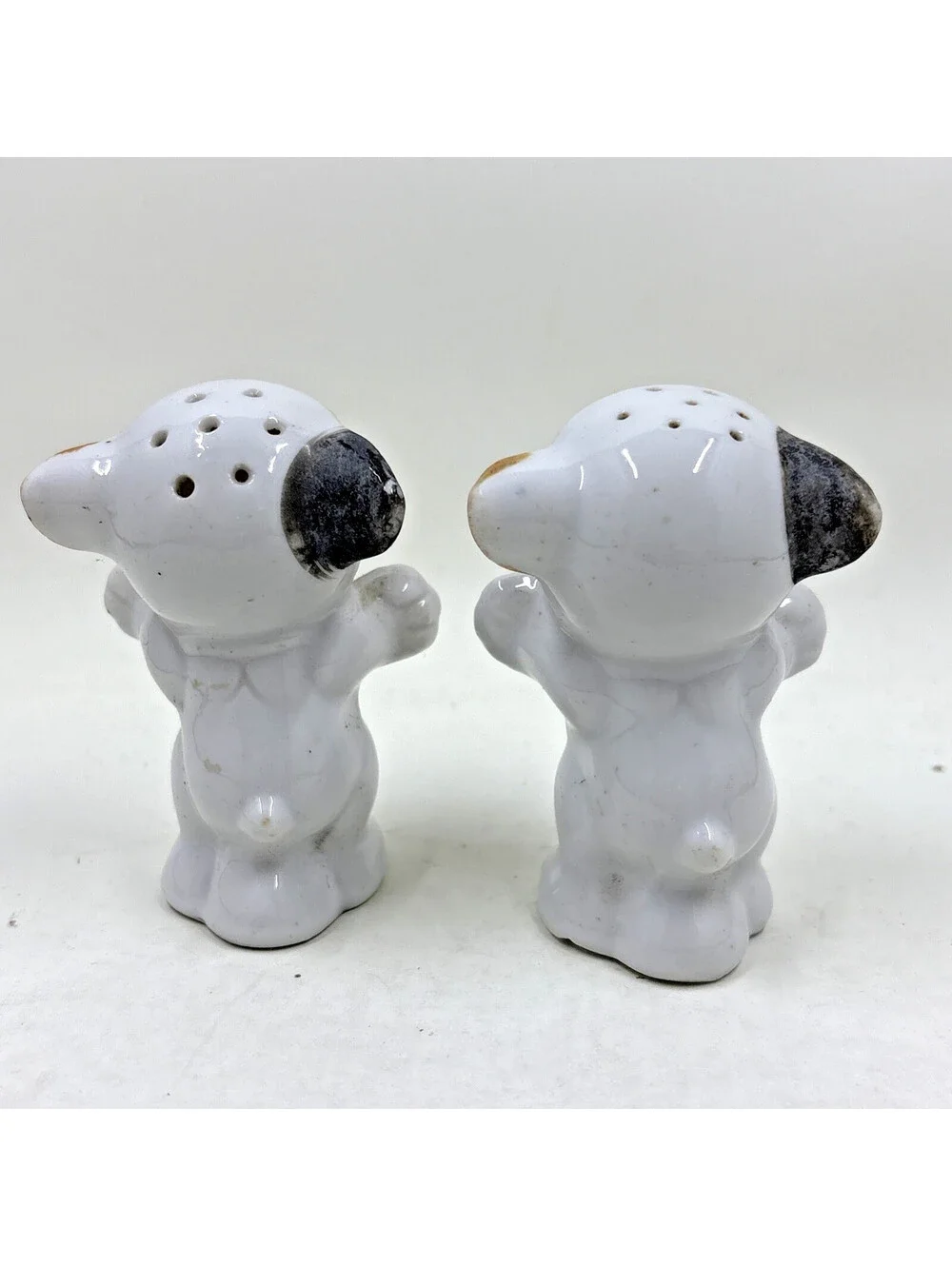 VINTAGE Cute Little Cat Salt and Pepper Shaker Matching Set Made In JAPAN